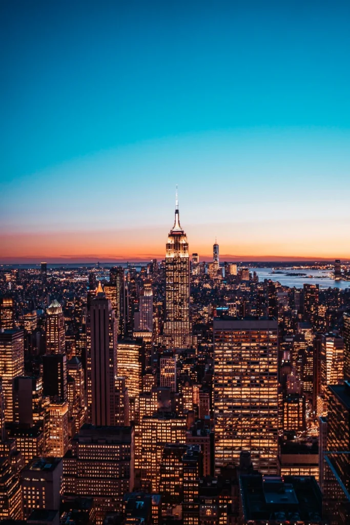 Skyline de Nueva York al atardecer, guía de viaje en familia