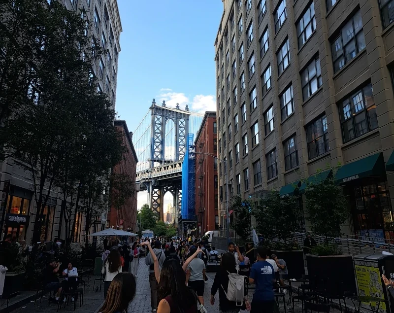 Iconic view of the Manhattan Bridge from Dumbo, one of the popular neighbourhoods of New York in Brooklyn.