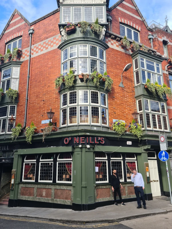 Exterior of O’Neill’s Pub in Dublin, a traditional place to eat with kids and teens